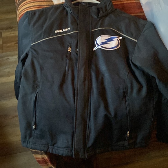 Bauer winter jacket without hood with Tampa Bay lightning patch. Used. - Picture 2 of 10